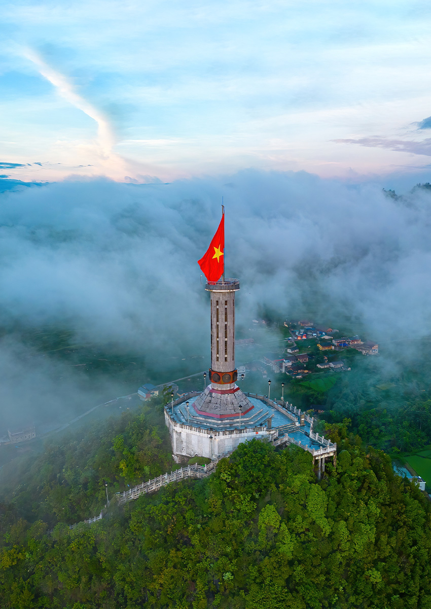 https://beta2.familytravel.com.vn/tour-ha-giang